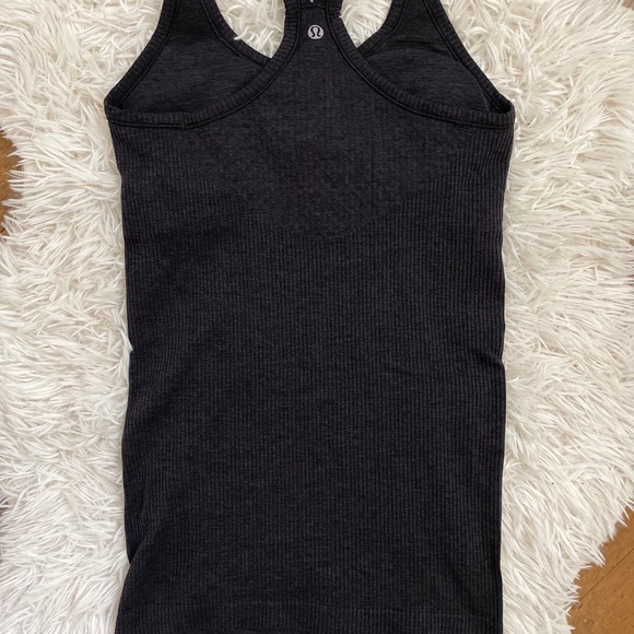 Lululemon Ebb To Street Tank size 4 black - Picture 3 of 4